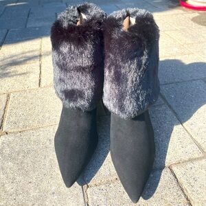 NINE WEST Chrissa Black Suede Faux Fur Boots Pointed Toe Block Heel Women's 8
